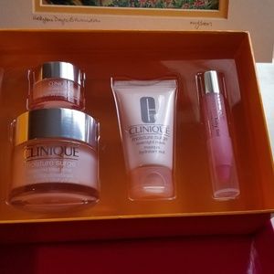 Clinique moisture favorites